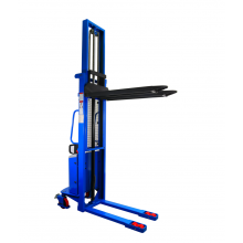 Semi-electric Stackers 2200lbs capacity 130" Lifting Height